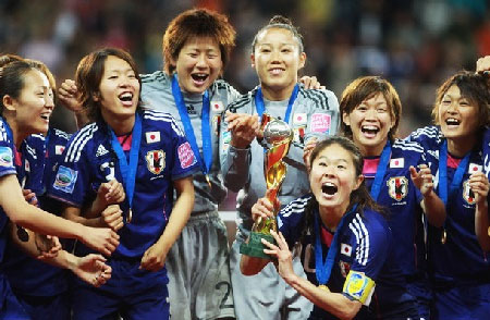 Nhật Bản lần đầu tiên trong lịch sử đăng quang tại World Cup.